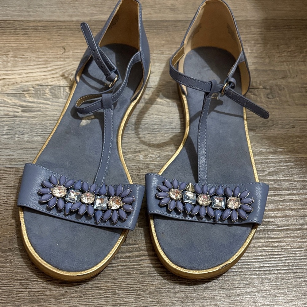 Elegant Blue Sandals with Gem Embellishments